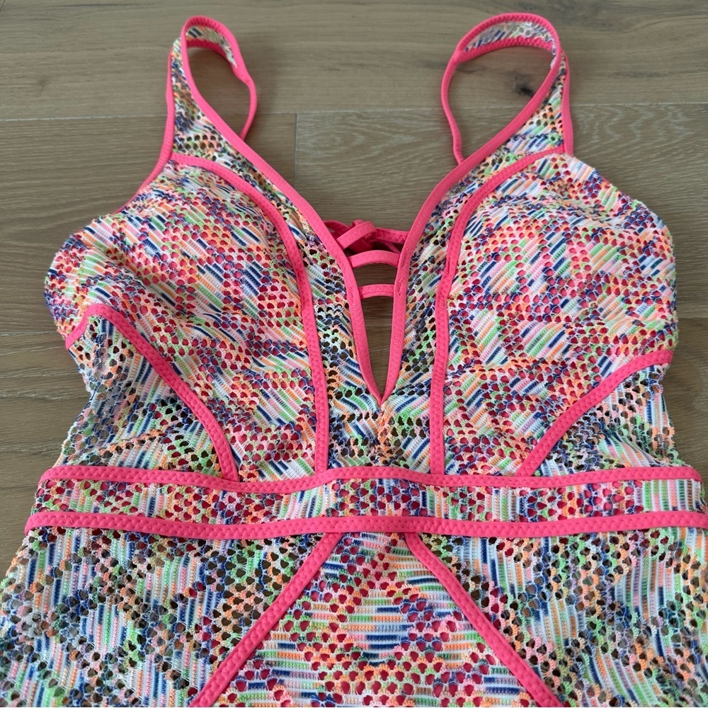 BECCA Multicolor Pink Orange Patterned One-Piece Swimsuit - Picture 5 of 13